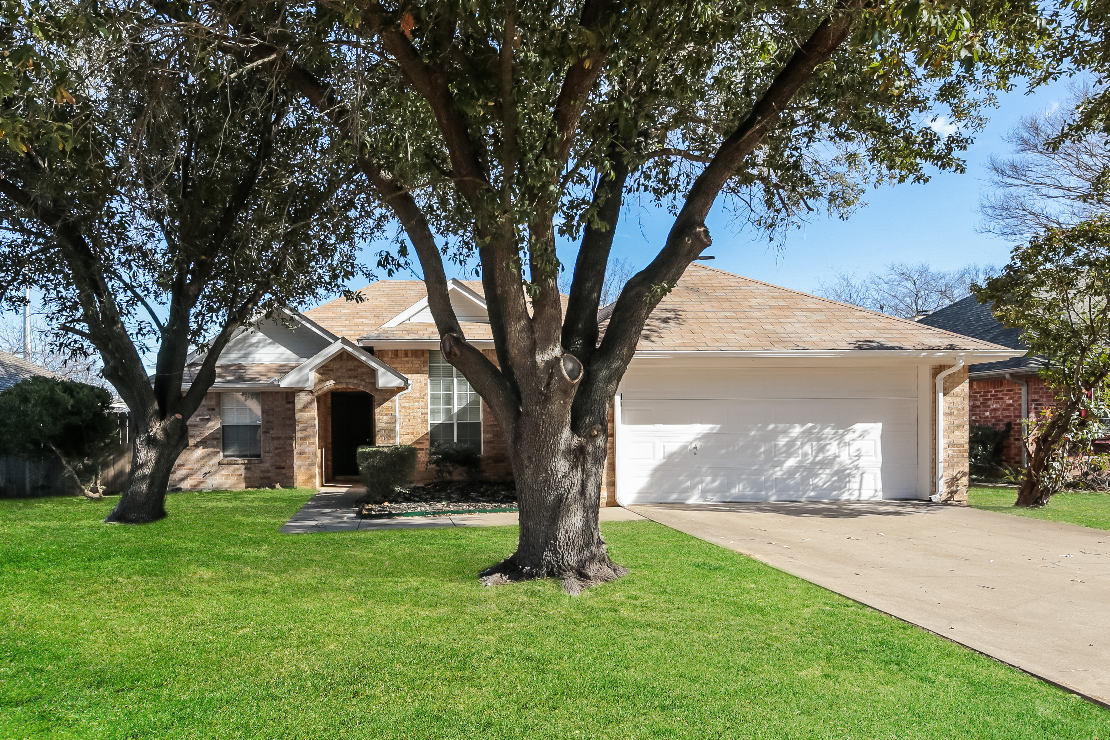 922 Bayfield Dr Denton, TX 76209